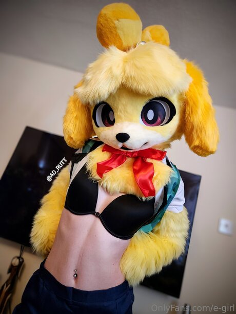 E Girl high quality actress gallery