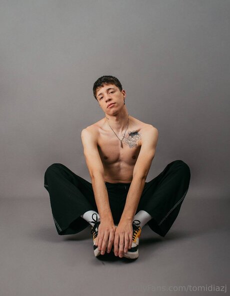 Tomidiazj hot actress galleries