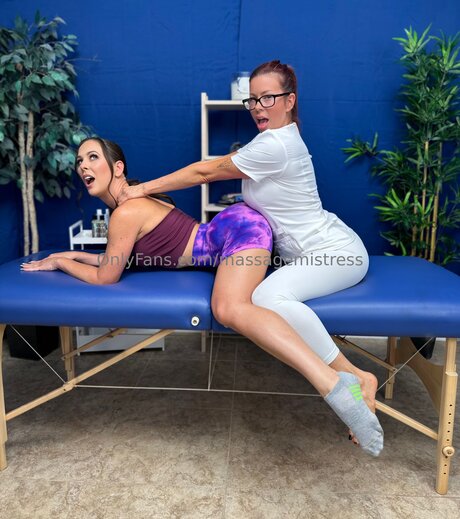 Massagemistress pornstar erotic gallery