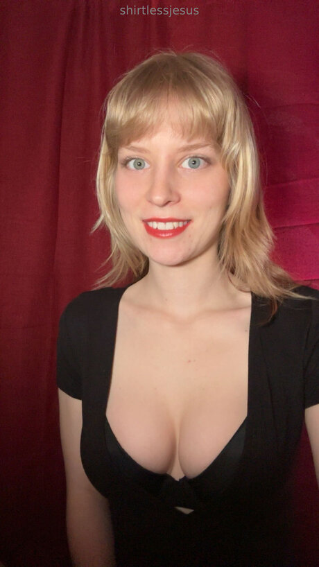 Wootsiefootsie nice pornstar gallery