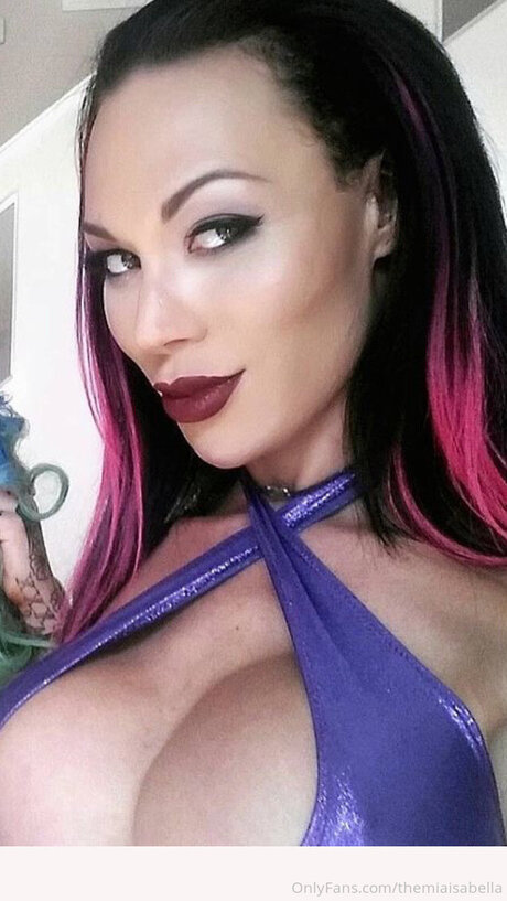 Themiaisabella pornstar art img