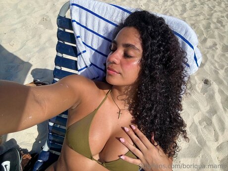 Boriqua Mamii exclusive star photo