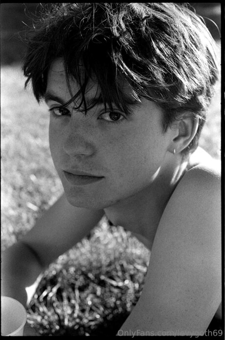 Levygoth69 model galleries