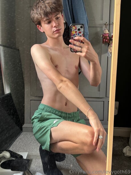 Levygoth69 star hot photo