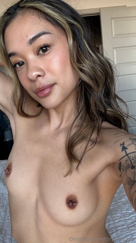 Tinytoes Exe star xxx photos