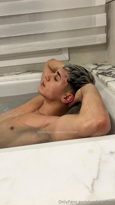 Nastaciofree star erotic photo