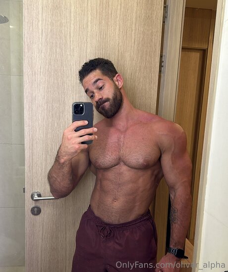 Oliver Alpha nice star pic