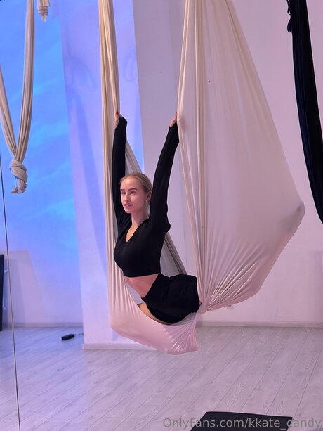 Kkate Candy nudes actress pictures