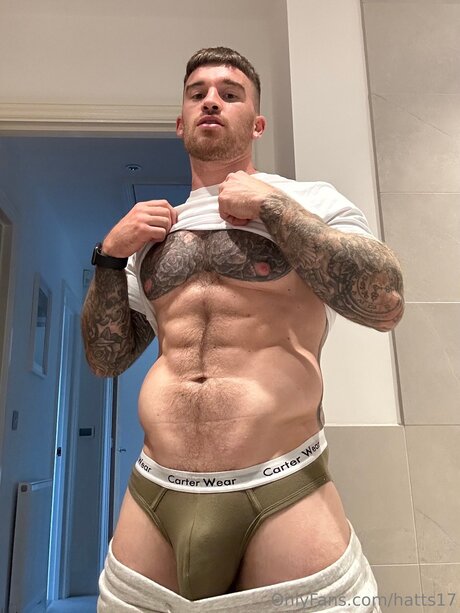 Hatts17 model high quality photos