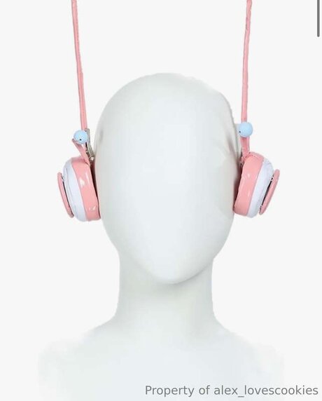 Alex Lovescookies pornstar free photo