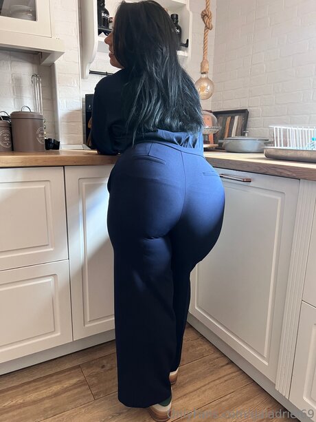 Galadriel69 art actress image