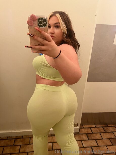 Mrskattycakes beautiful model pictures