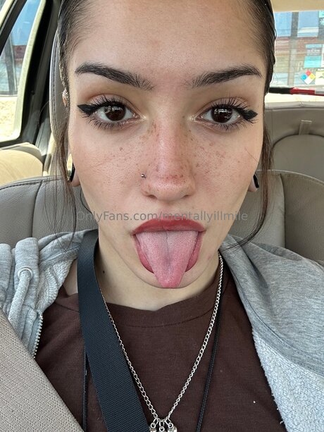 Mentallyillmile model beautiful image