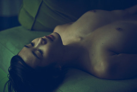 Miki Hamano model top pic