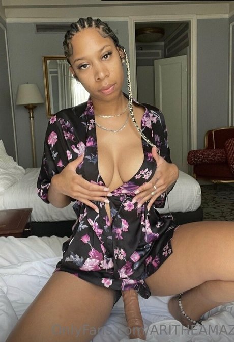 Aritheamazon Ari T actress photos