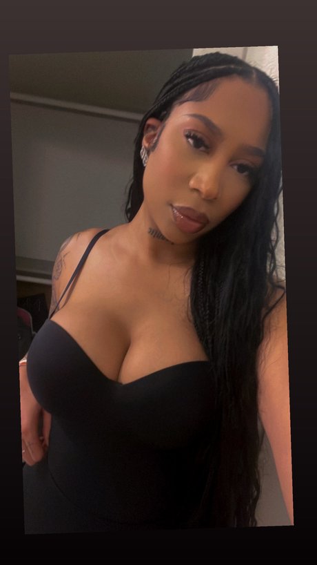 Aritheamazon Ari T sex star pictures