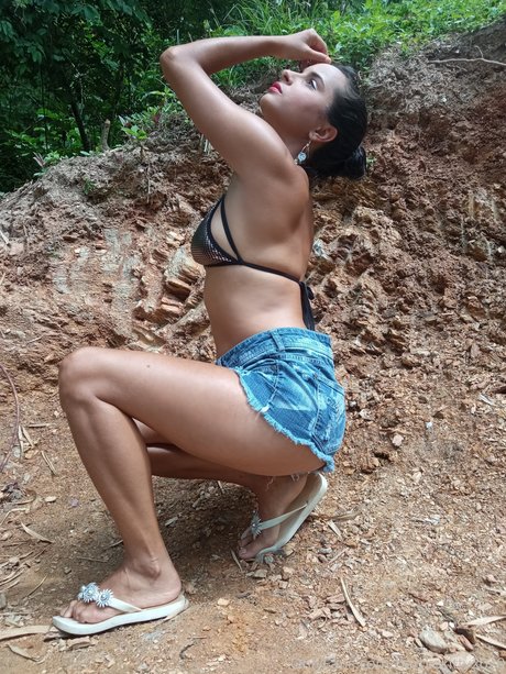 Barbara Savelli star erotic pics