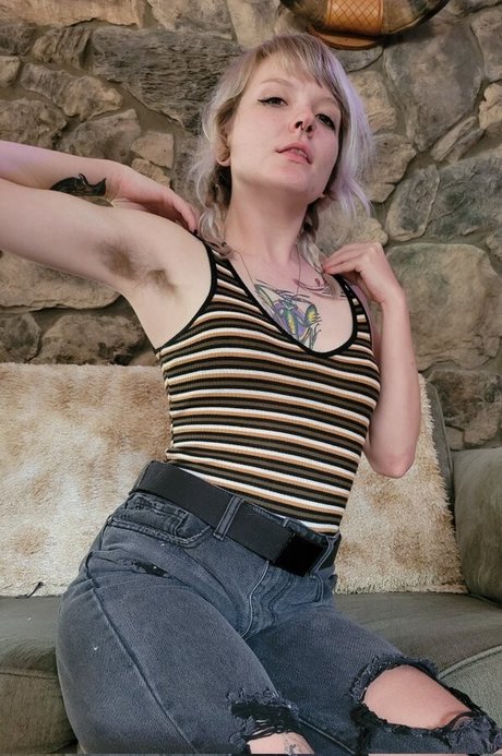 Faebelle nudes star img