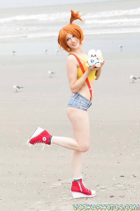 Rebecca Kinny actress photo