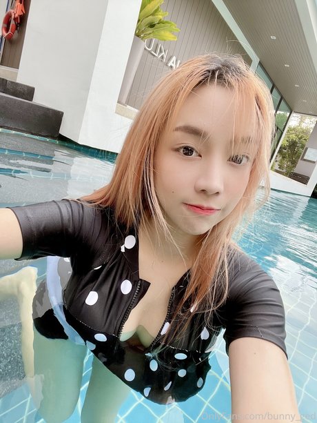 Bunny ged naked pornstar picture