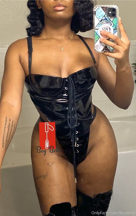 Bay Belle model hot archive