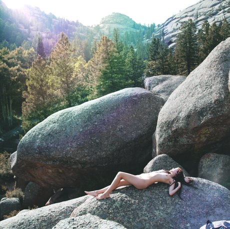 Dayzea sex model image