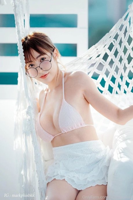 Fangko pornstar erotic pics