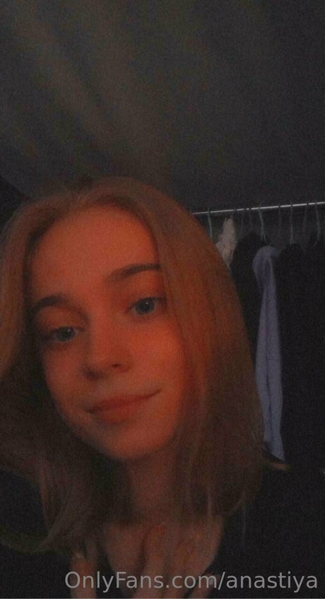 Anastiya model pictures
