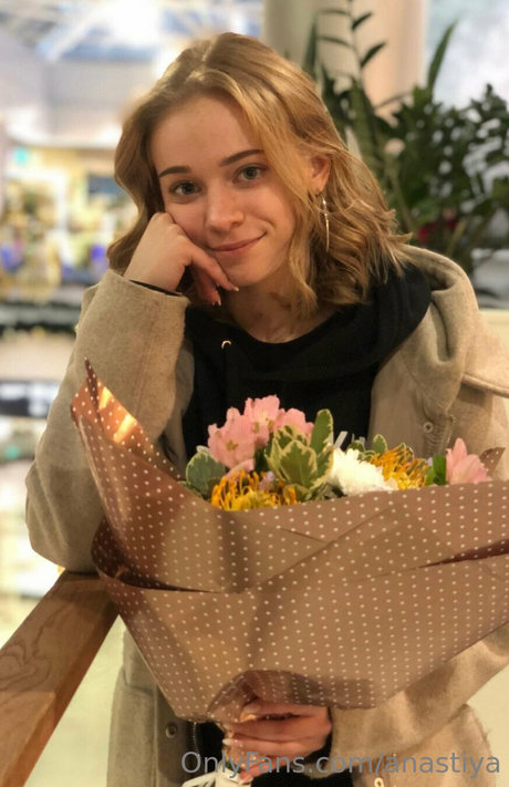 Anastiya model photos