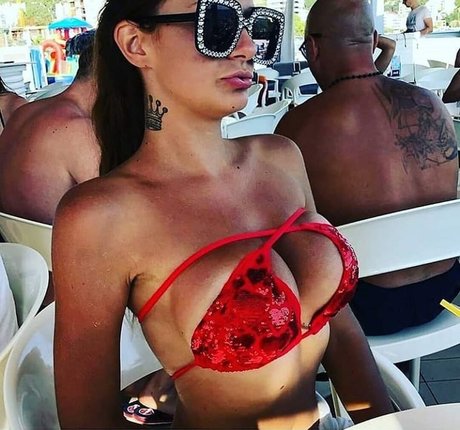 Kristina Penava pornstar nude pic