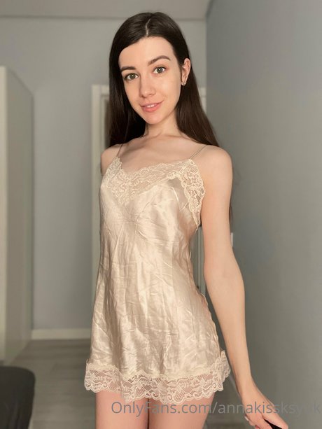 Petite Doll_ model best images