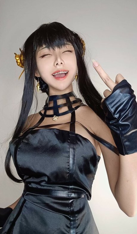 Zoukachan naked pornstar archive