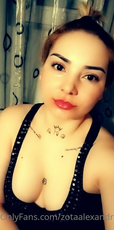 zotaalexandra hd actress galleries