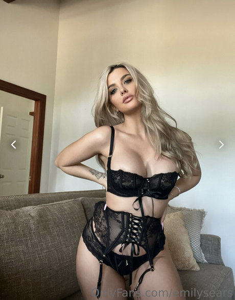 Emily Sears star sex photos