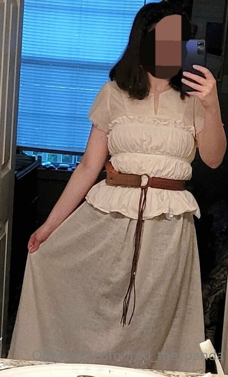 Laine exclusive model photos