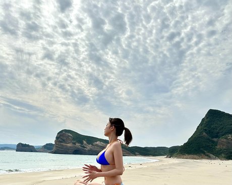 _Aoi Haru sex model pictures