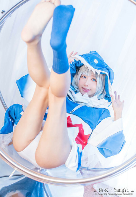 _YangYi hot model pics