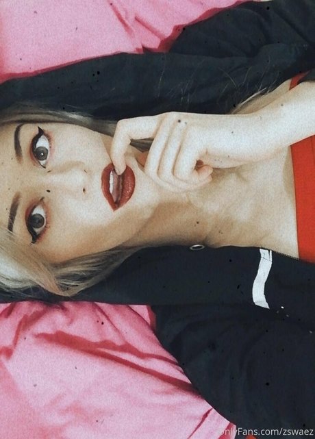 zswaez model hd photo