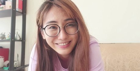 Zumi star pornographic pic