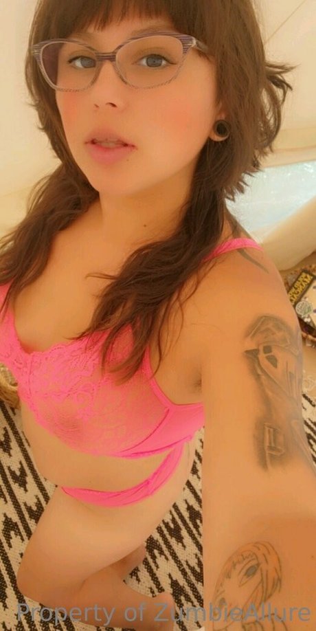 Zumbieallure star beautiful pictures