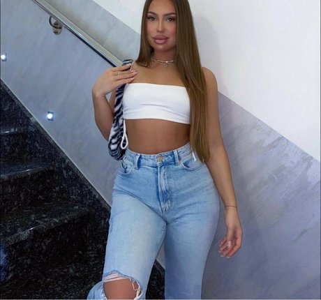 Zrenjanin model naked pictures