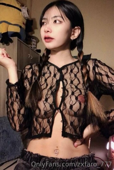 zxfaro 777 erotic star images