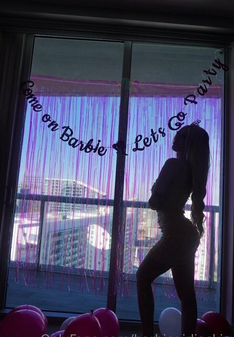 Barbiegirljackie sexy pornstar galleries