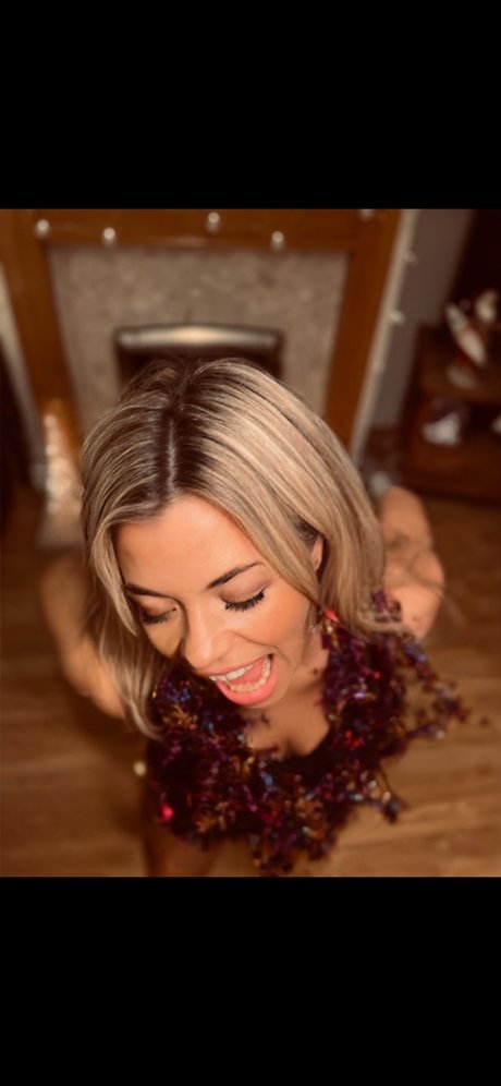 Fiestyfrankie pornstar nude photos