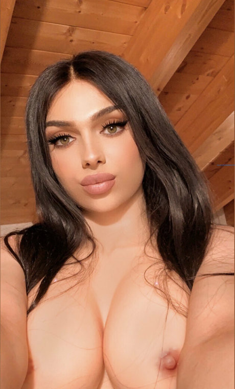 Lara Diabla star adult img