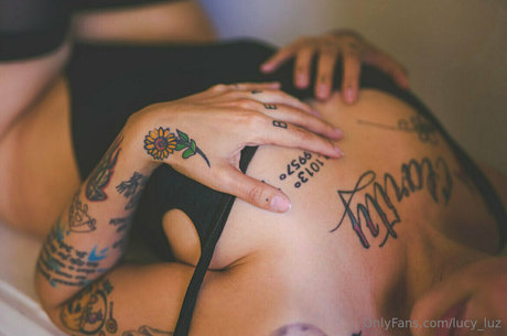 Lucyluz art pornstar picture