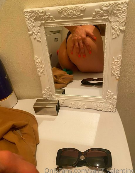 Valentyna star naked image