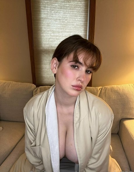 Bananapotato333 nude pornstar pics