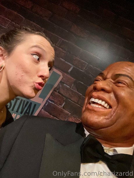 Charizard top star images