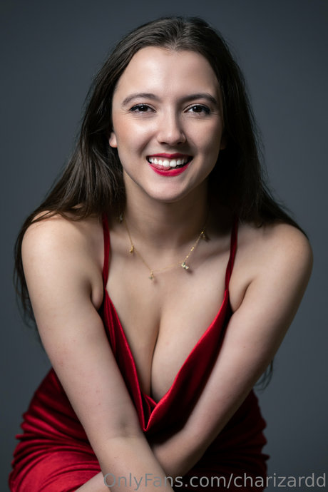 Charizard hot star photo